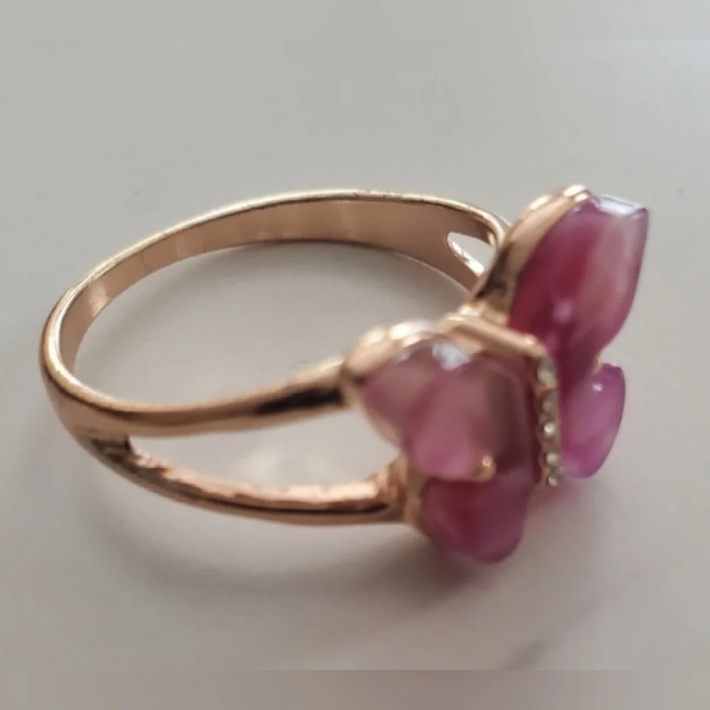 Pink Butterfly & Rhinestone Ring NWOT